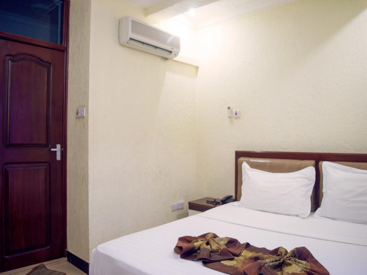 Best Point Hotel Dar es Salaam Exterior photo